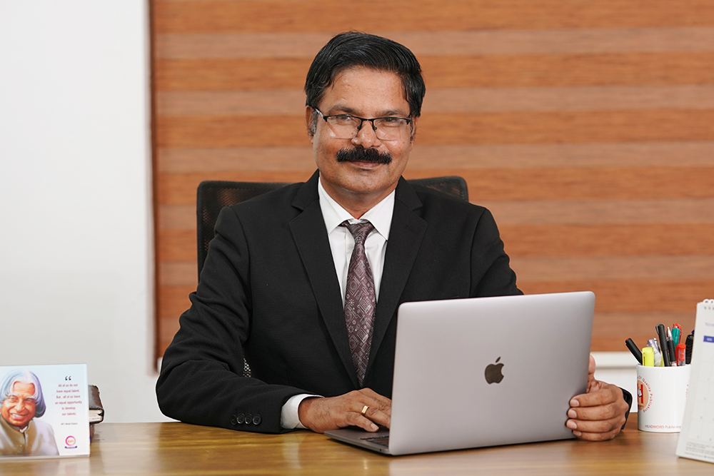 Mr-Krishnakumar-CS-Principal-The-Heritage-School